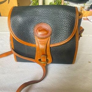 Black Dooney & Bourke purse